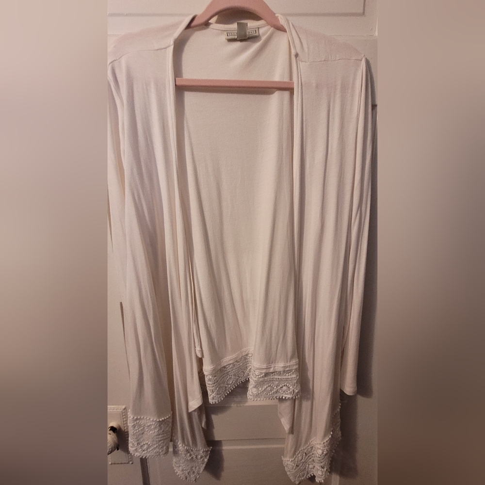 Dana Buchman Cream Lace Trim Robe